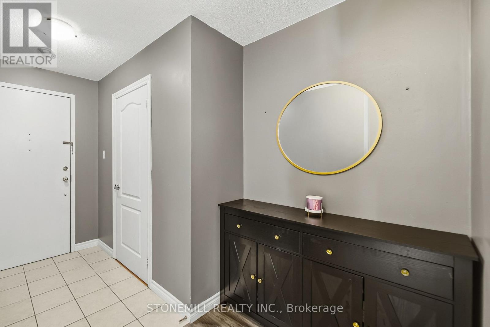 #701 135 JAMES STREET S - 3