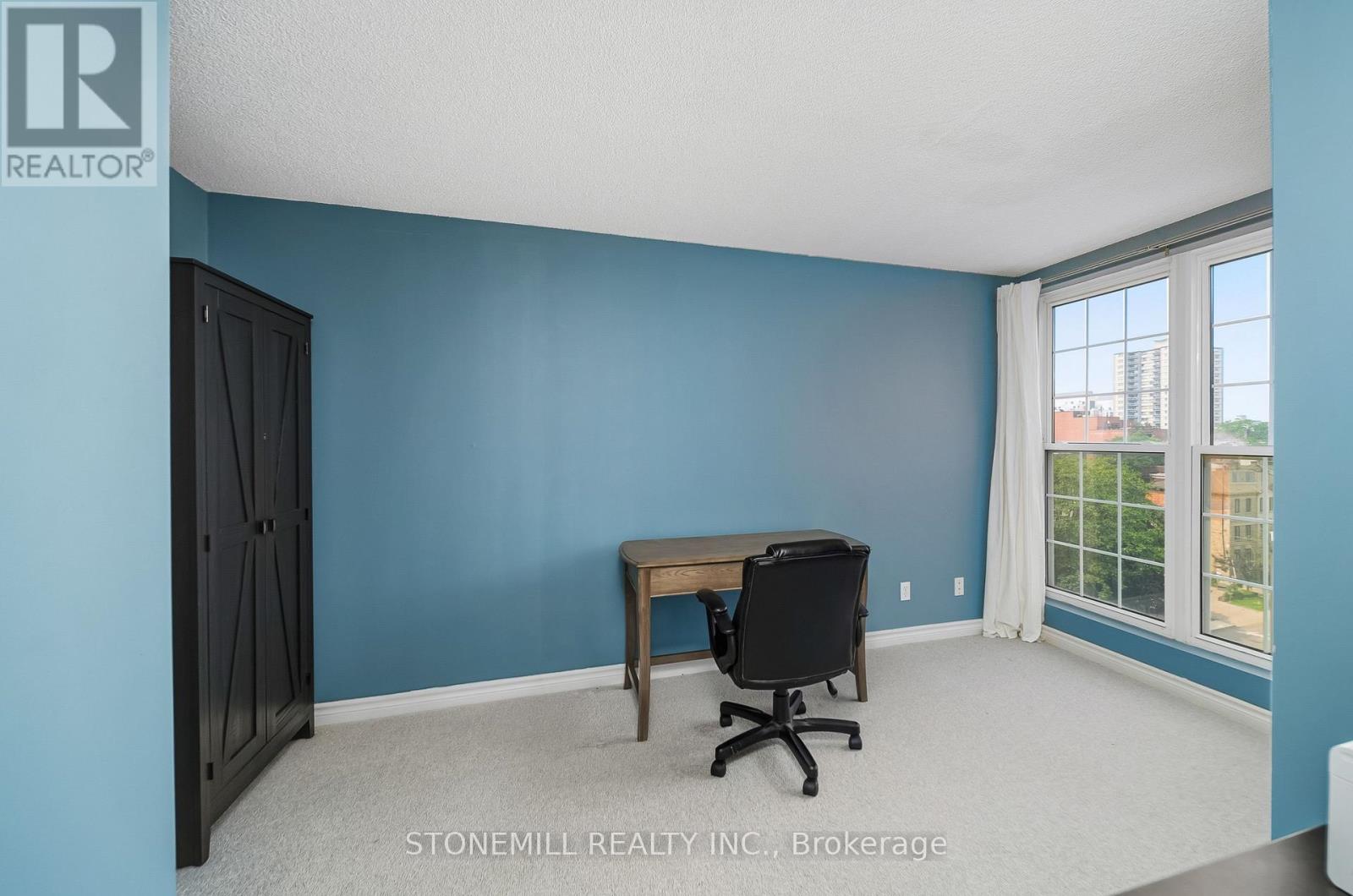 #701 135 JAMES STREET S - 8
