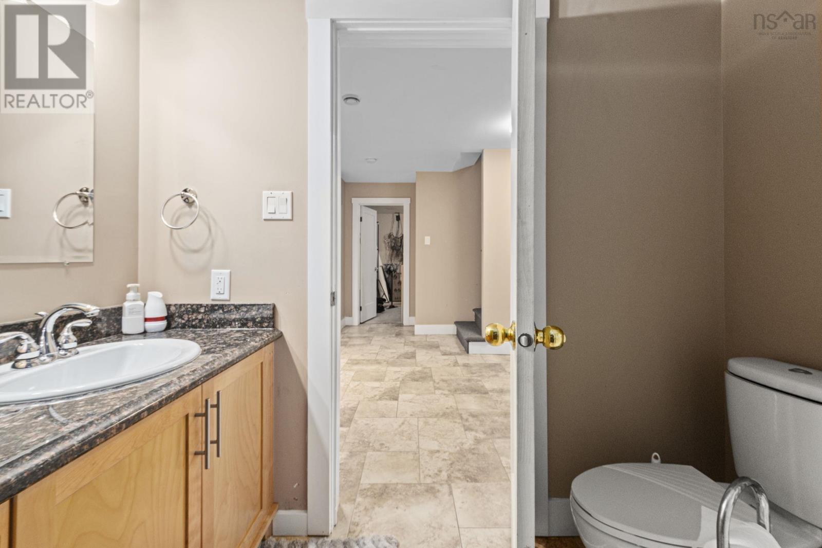 31 Lancaster Drive - 41