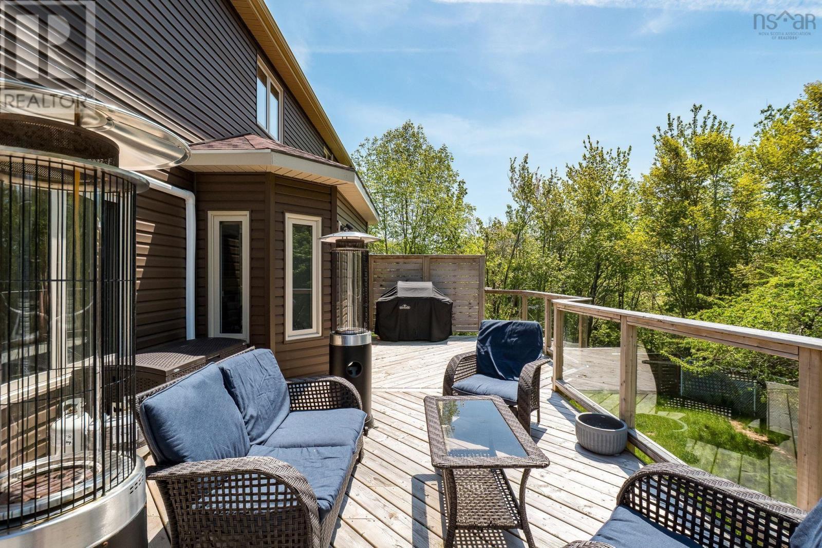 31 Lancaster Drive - 49