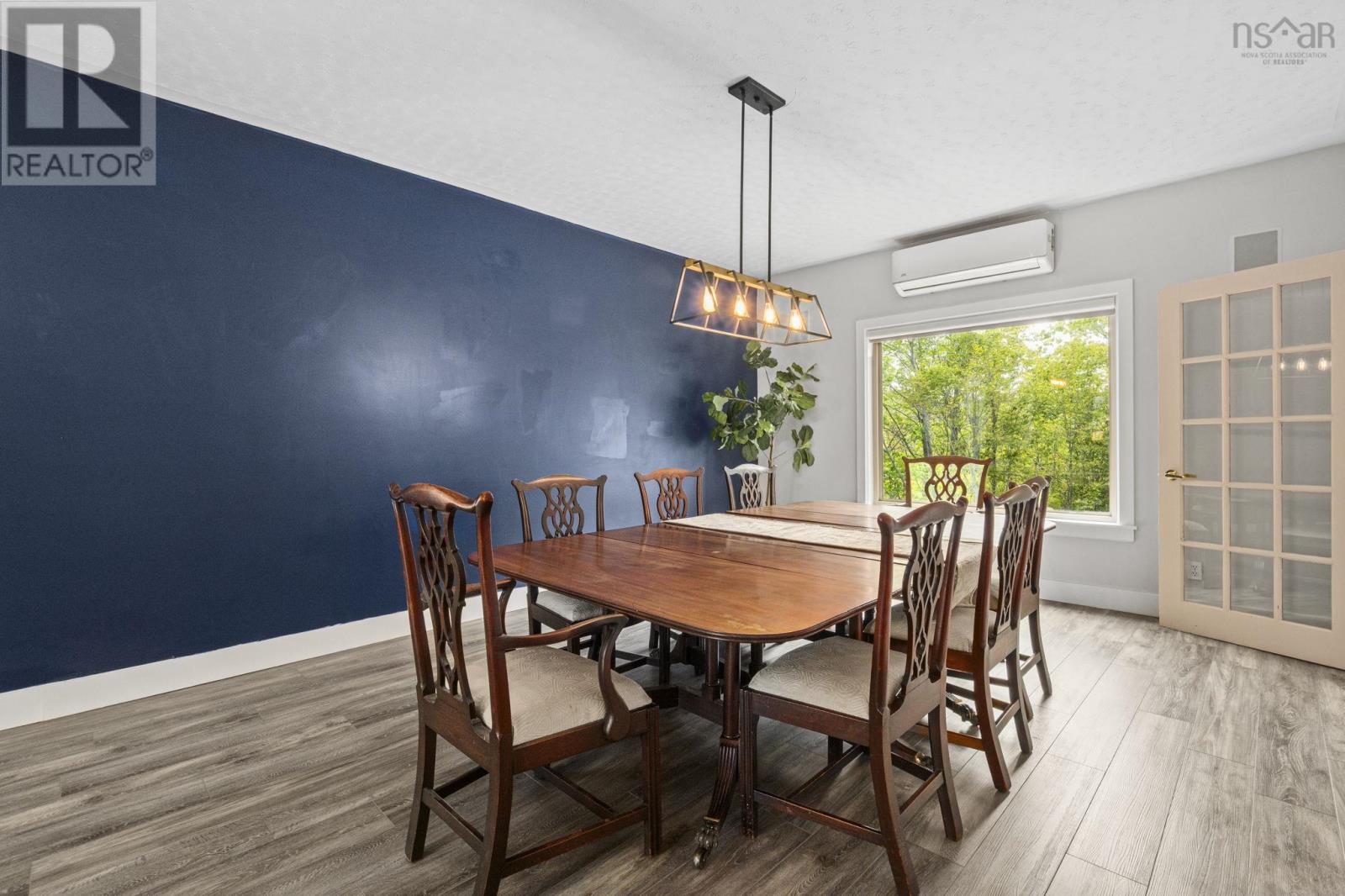 31 Lancaster Drive - 7