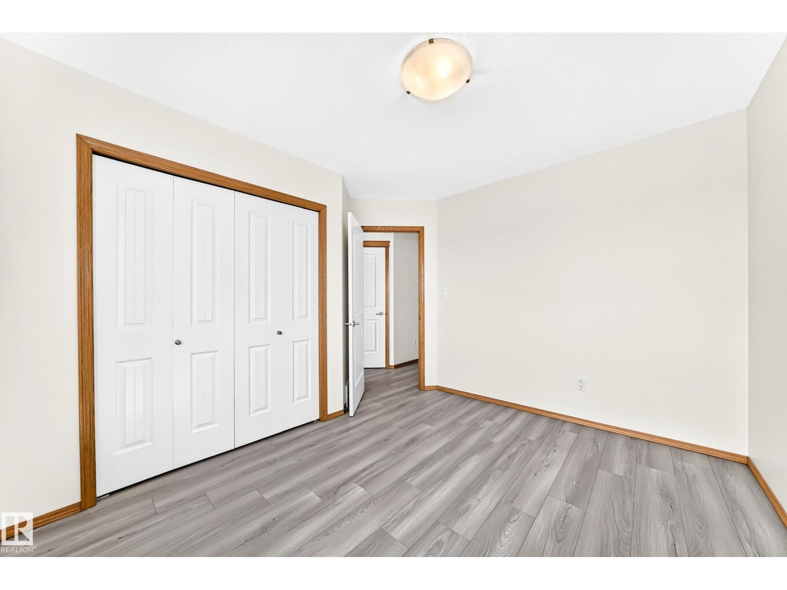 686 KANANASKIS DR - 37