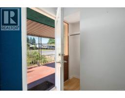 Ensuite - 1080 Nelson St, Nanaimo, BC V9S2K2 Photo 7
