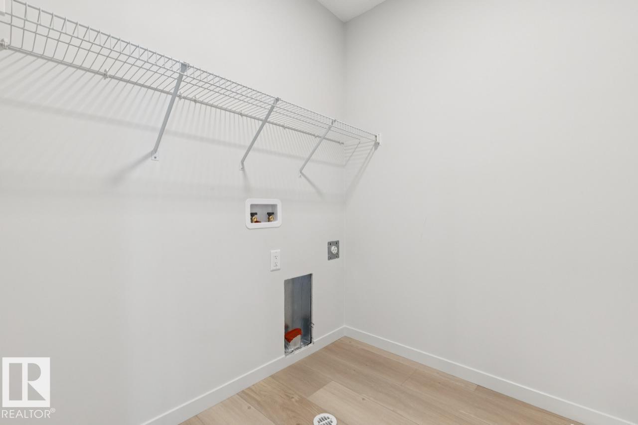 436 30 ST SW - 30