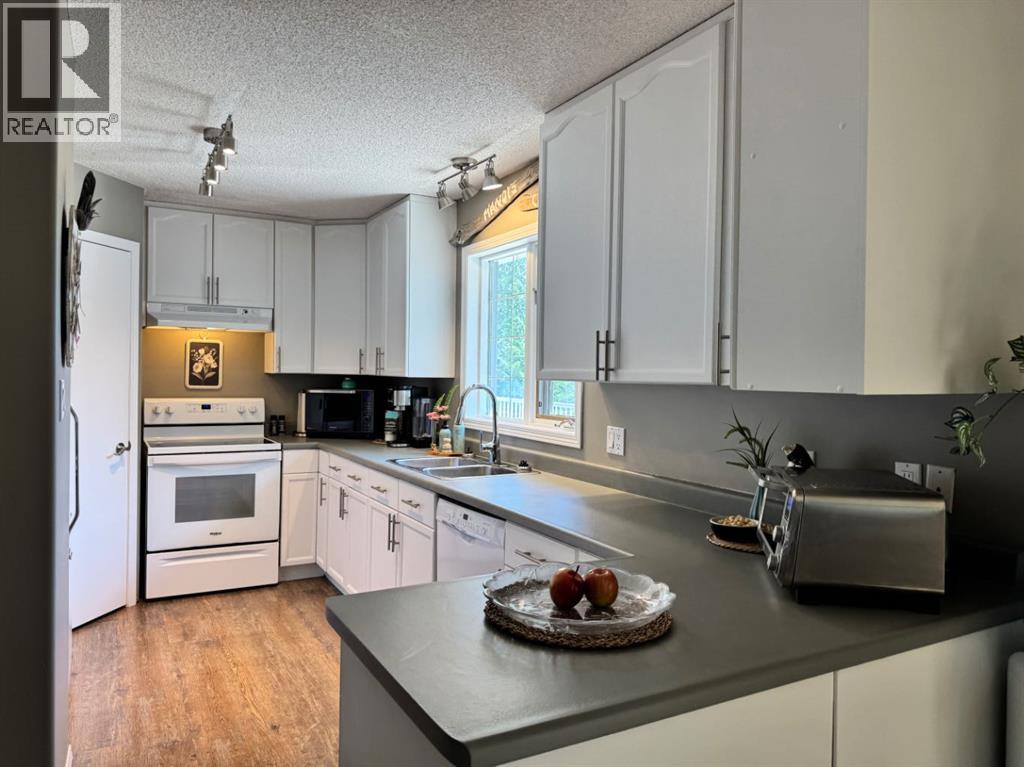 34048 Township Rd 834 - 15