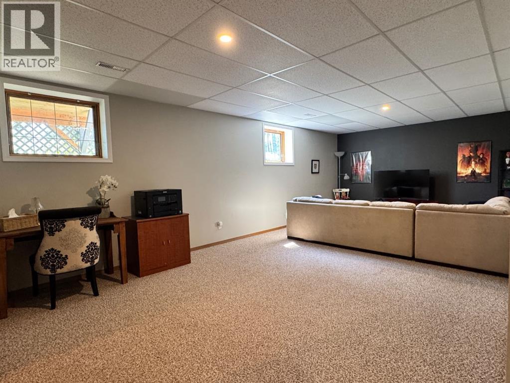 34048 Township Rd 834 - 23