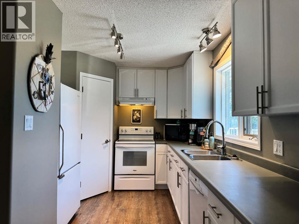 34048 Township Rd 834 - 14