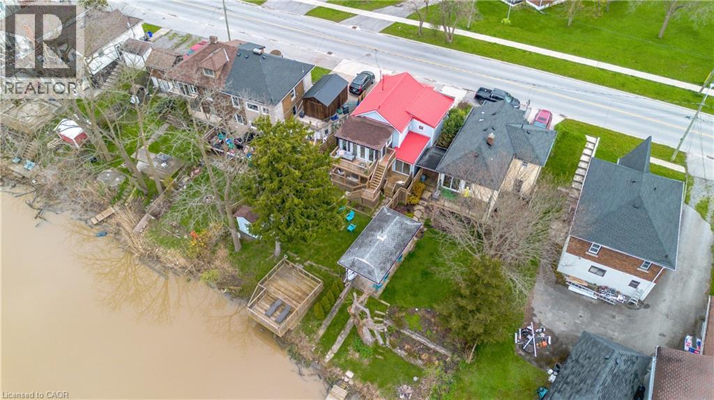 68 RIVERSIDE Drive - 42