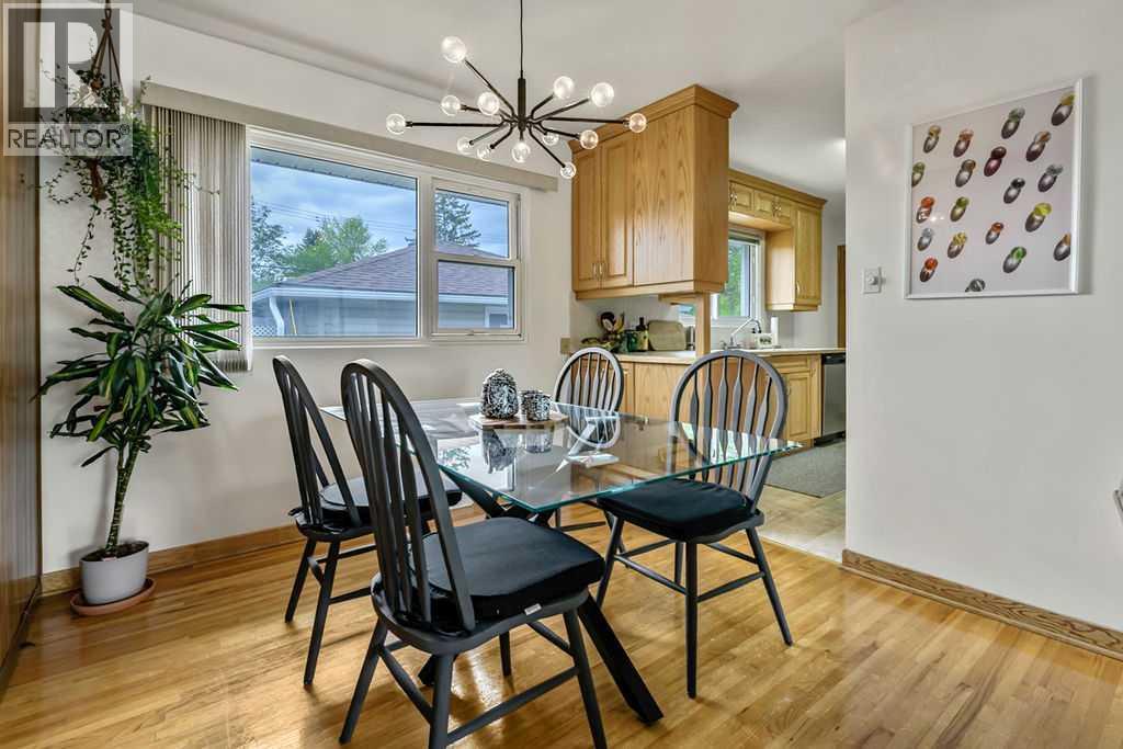 3807 25 Avenue SW - 12