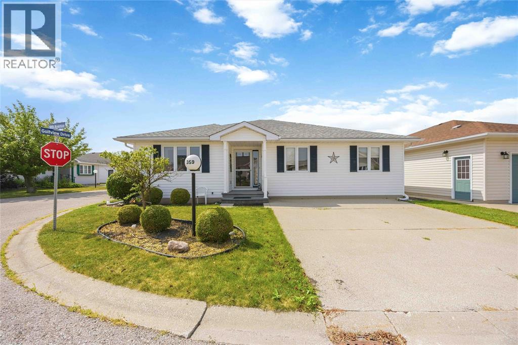 Detached at 5700 BLACKWELL Sideroad Unit# 359, Sarnia, ON