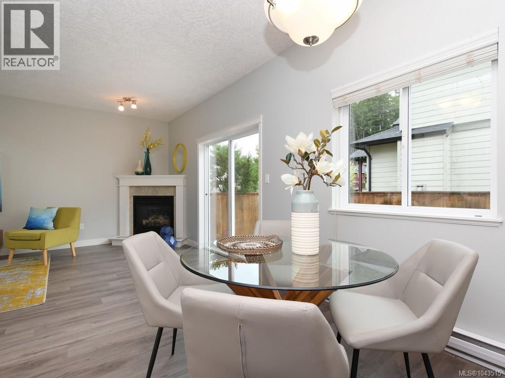 951 Kinglet Pl - 10