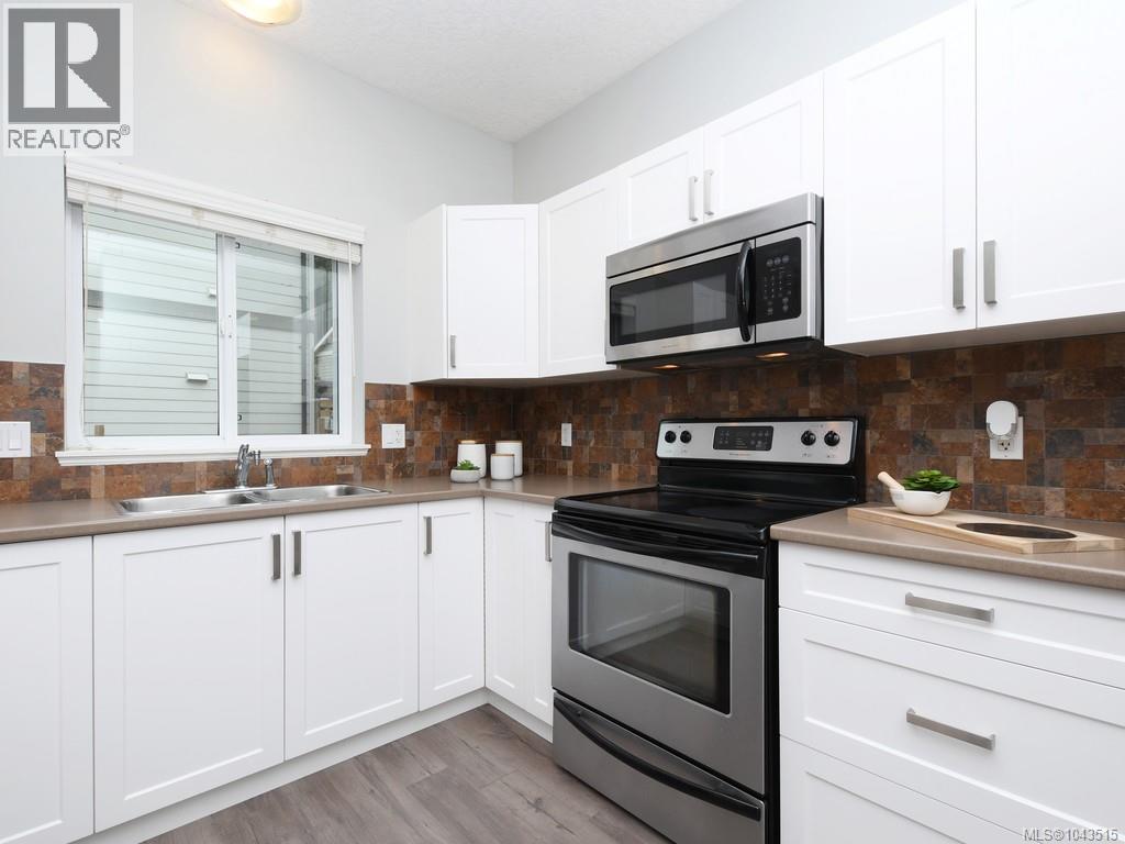 951 Kinglet Pl - 12