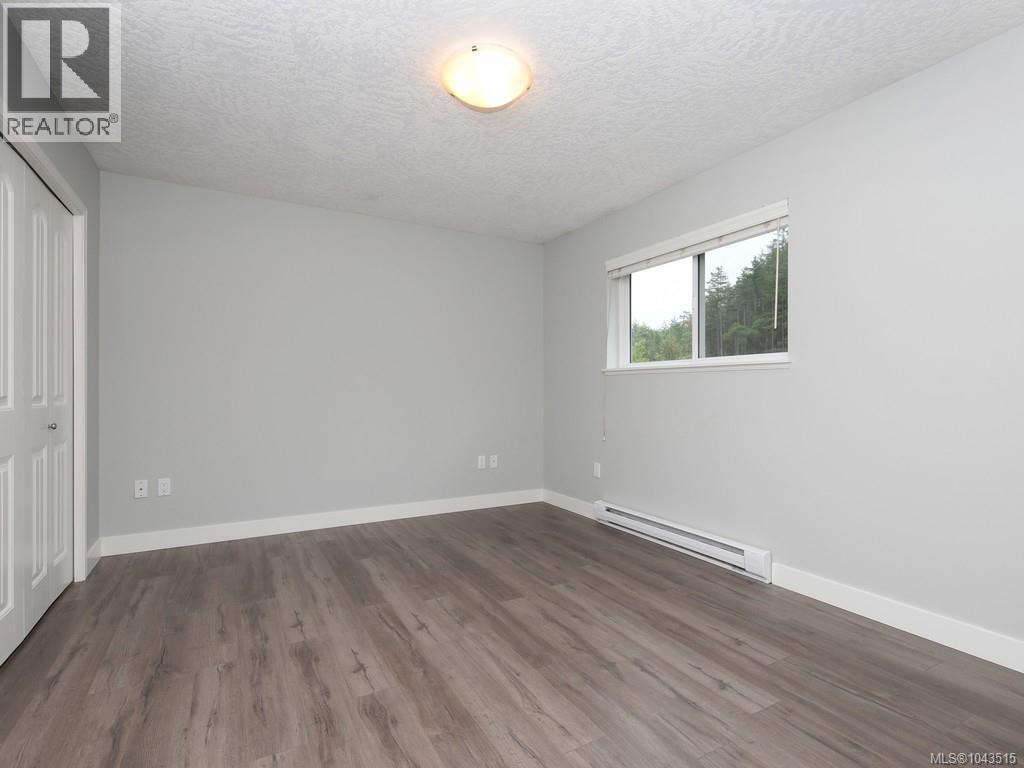 951 Kinglet Pl - 16
