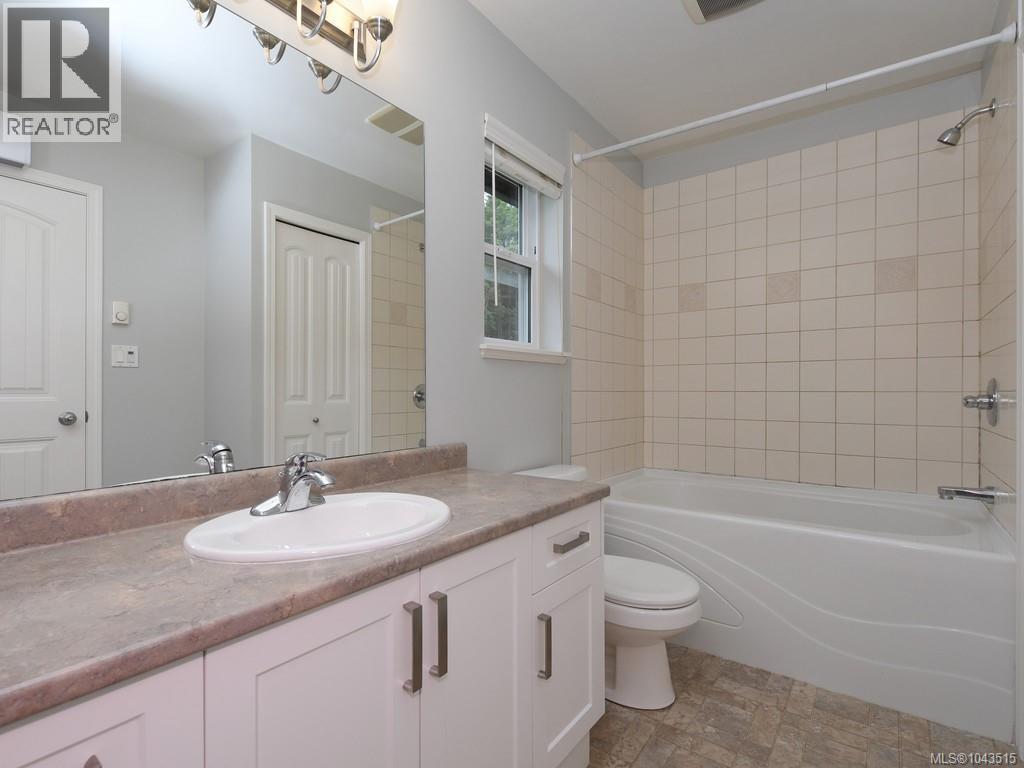 951 Kinglet Pl - 19