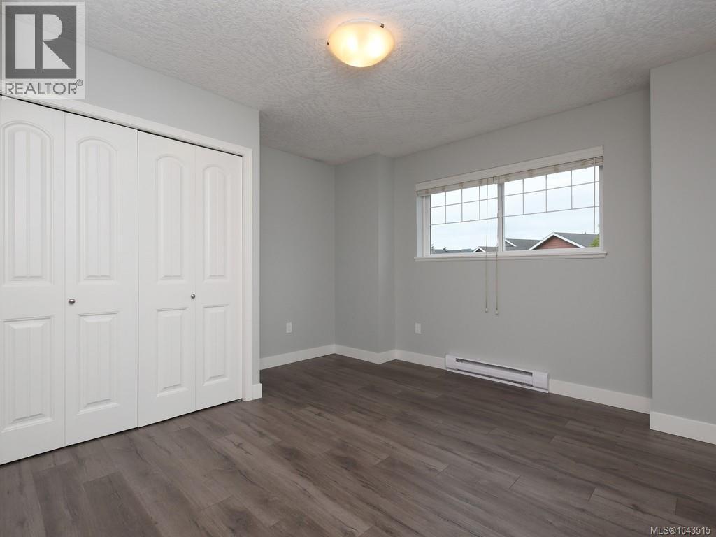 951 Kinglet Pl - 21