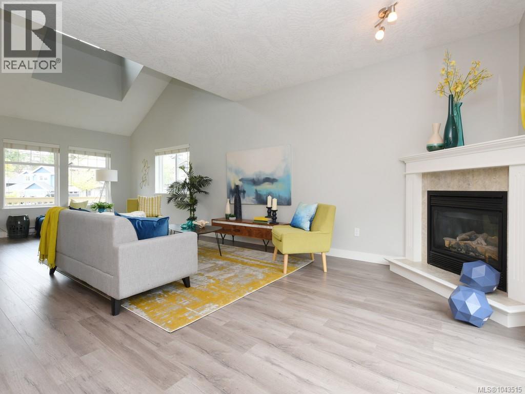 951 Kinglet Pl - 8