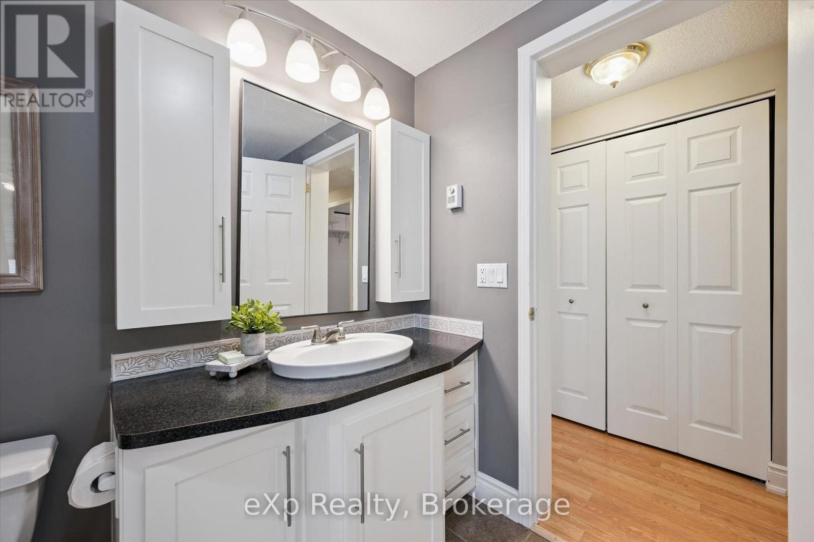 18 JASPER HEIGHTS PRIVATE - 29