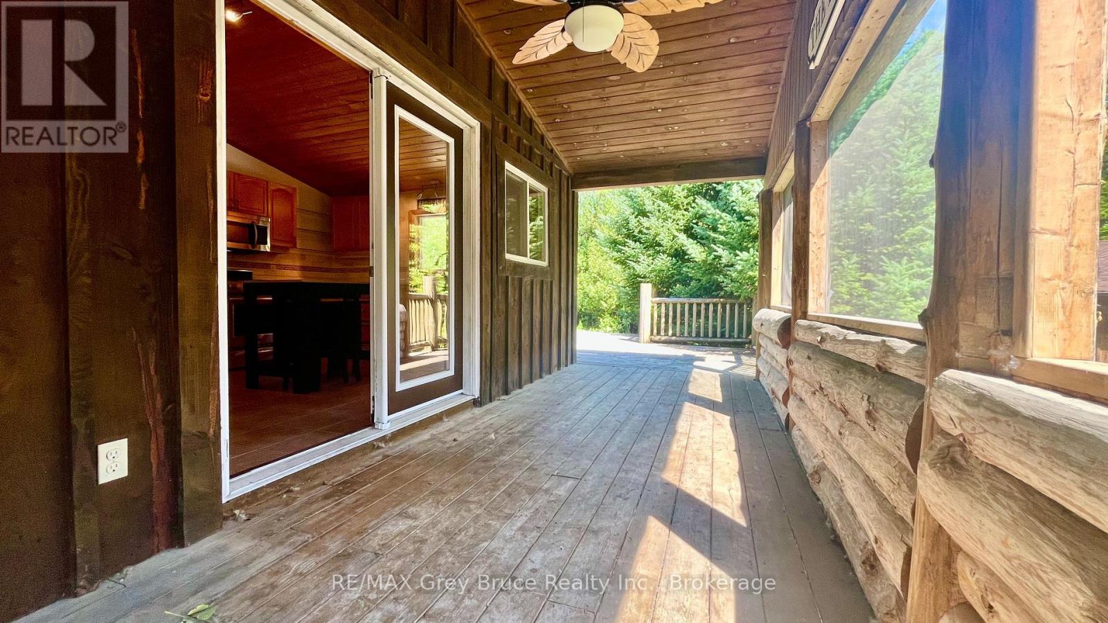 1535 15 SIDE ROAD - 13