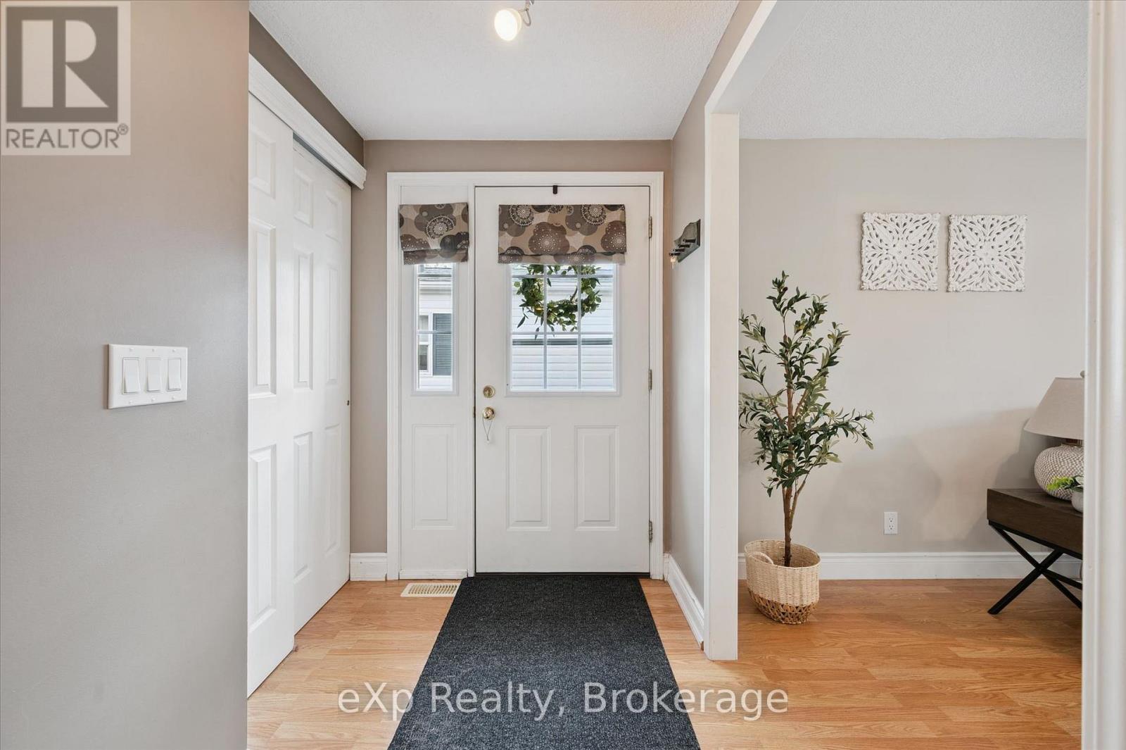 18 JASPER HEIGHTS PRIVATE - 8