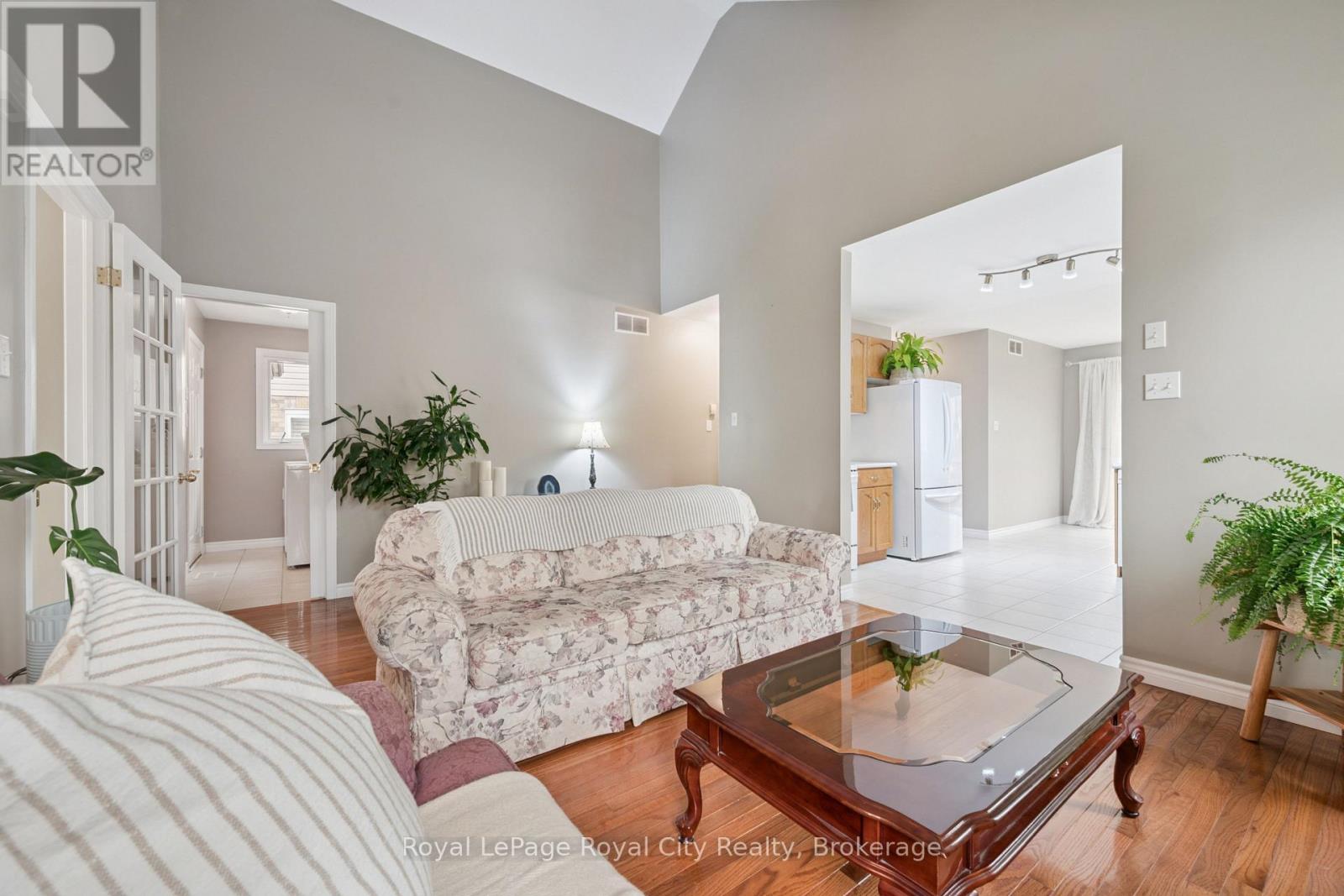 3 MARIGOLD DRIVE - 8