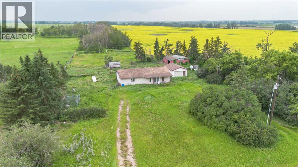 38364 Range Road 212 - 1