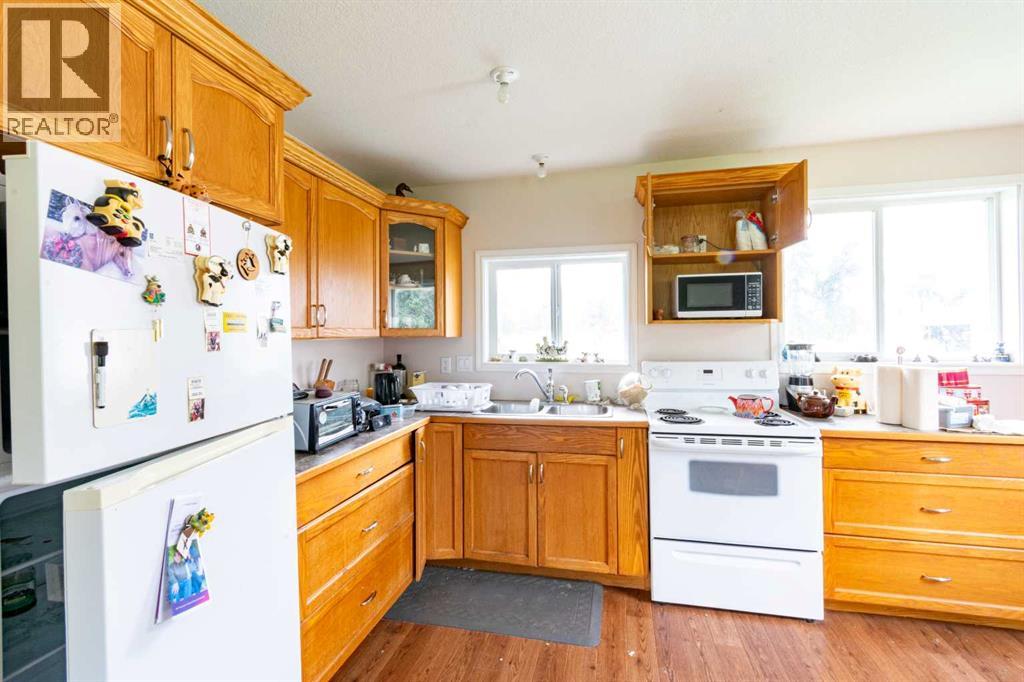 38364 Range Road 212 - 15