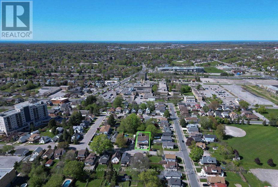 5749 SUMMER STREET - 39