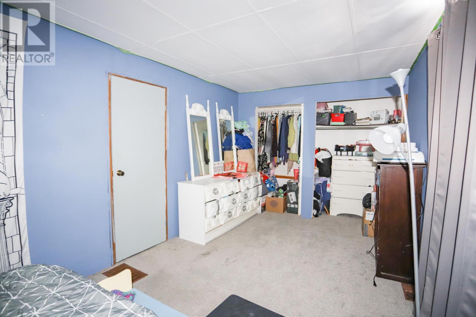 8 Dufferin ST - 28