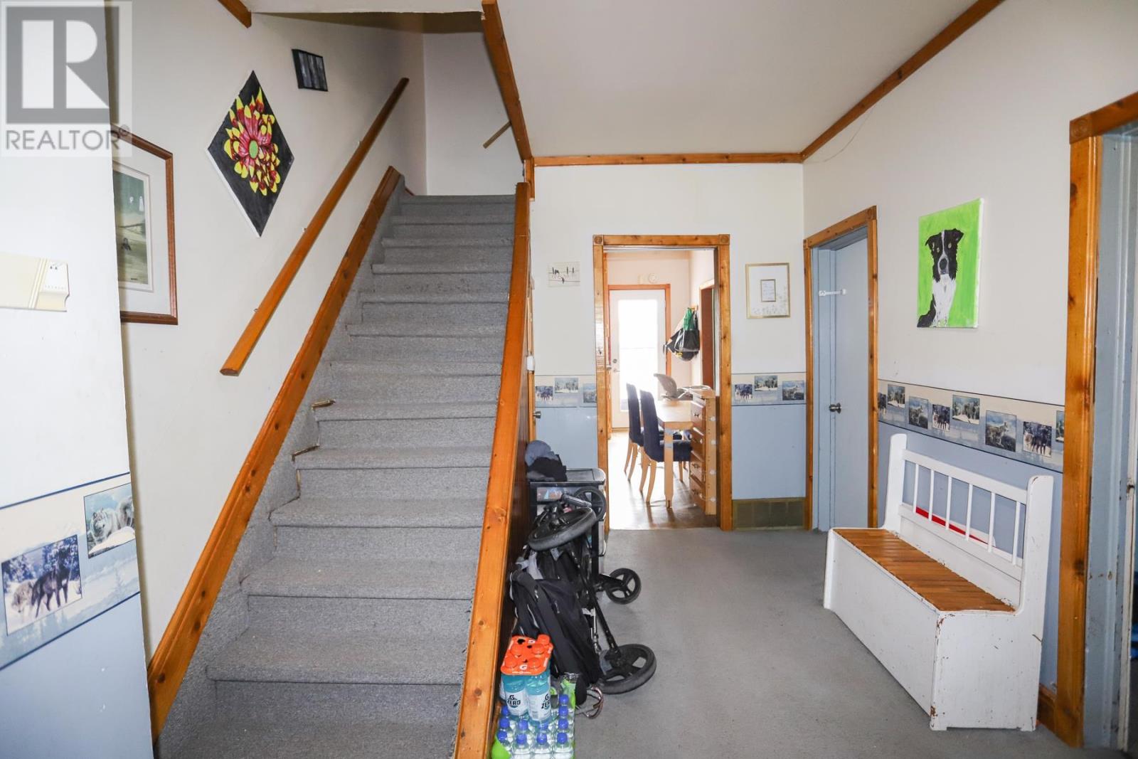 8 Dufferin ST - 4