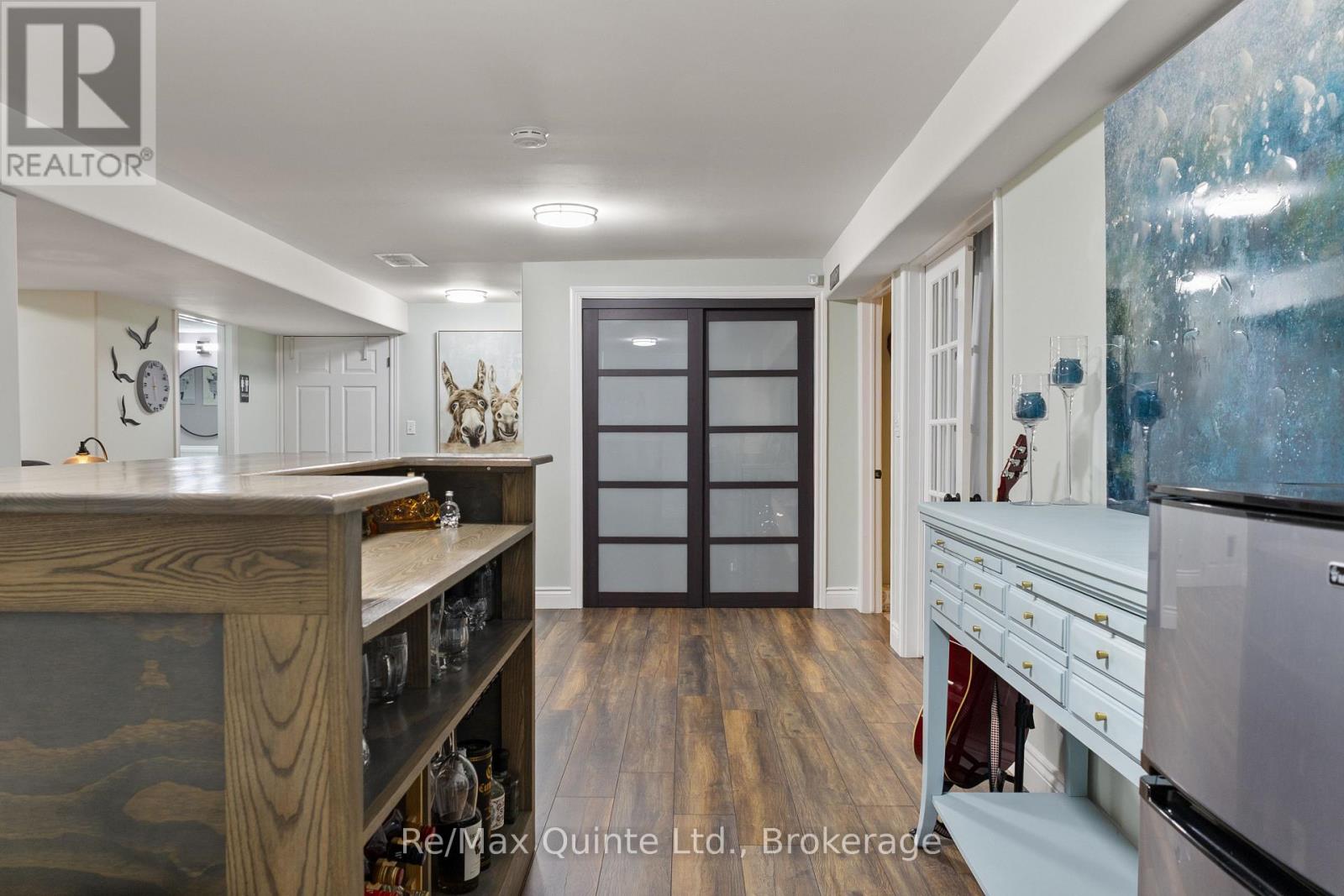 15 SPRUCE GARDENS - 35