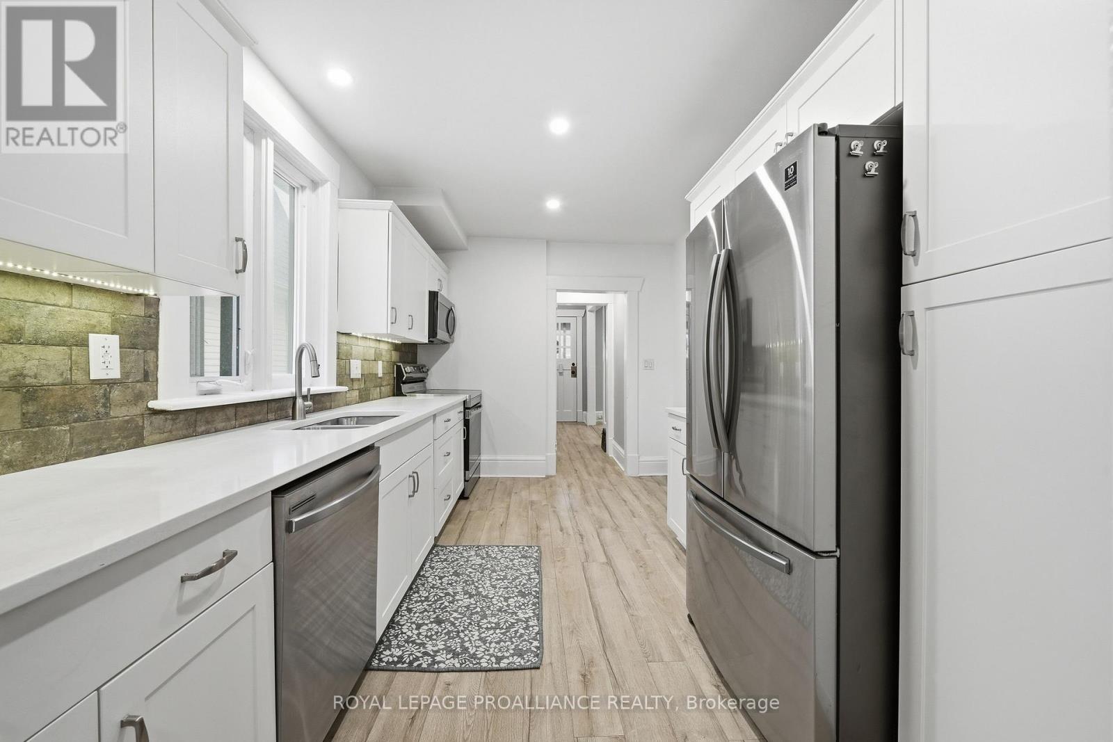 95 CHATHAM STREET - 14