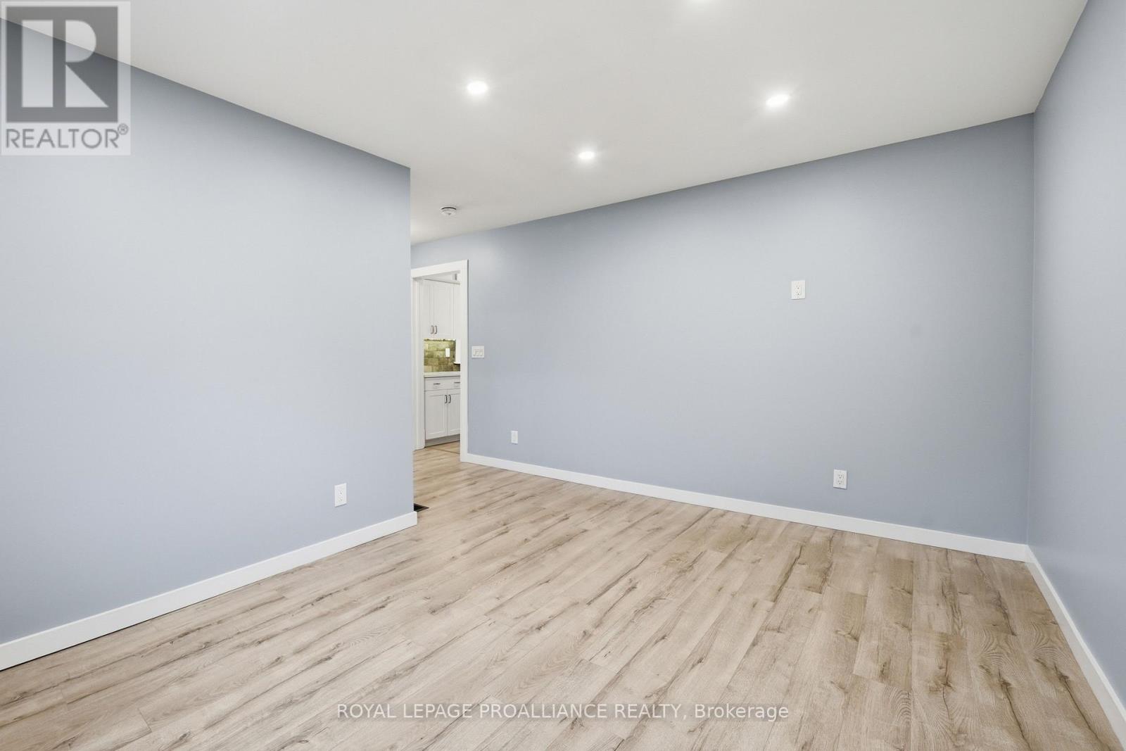 95 CHATHAM STREET - 18