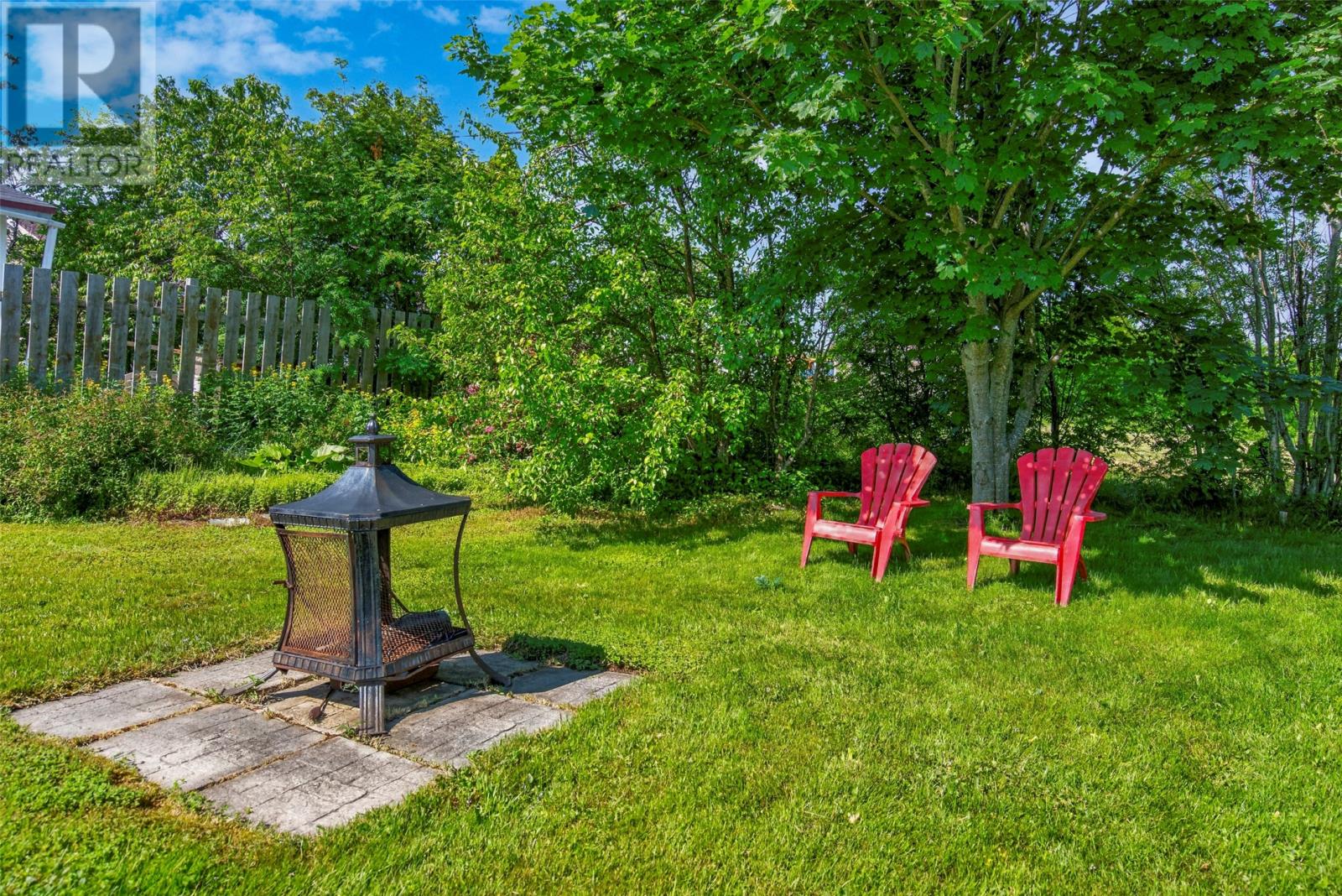 7 Leslie Street - 11
