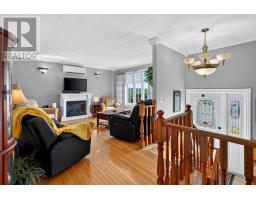 7 Leslie Street thumbnail 19