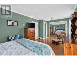 7 Leslie Street thumbnail 38