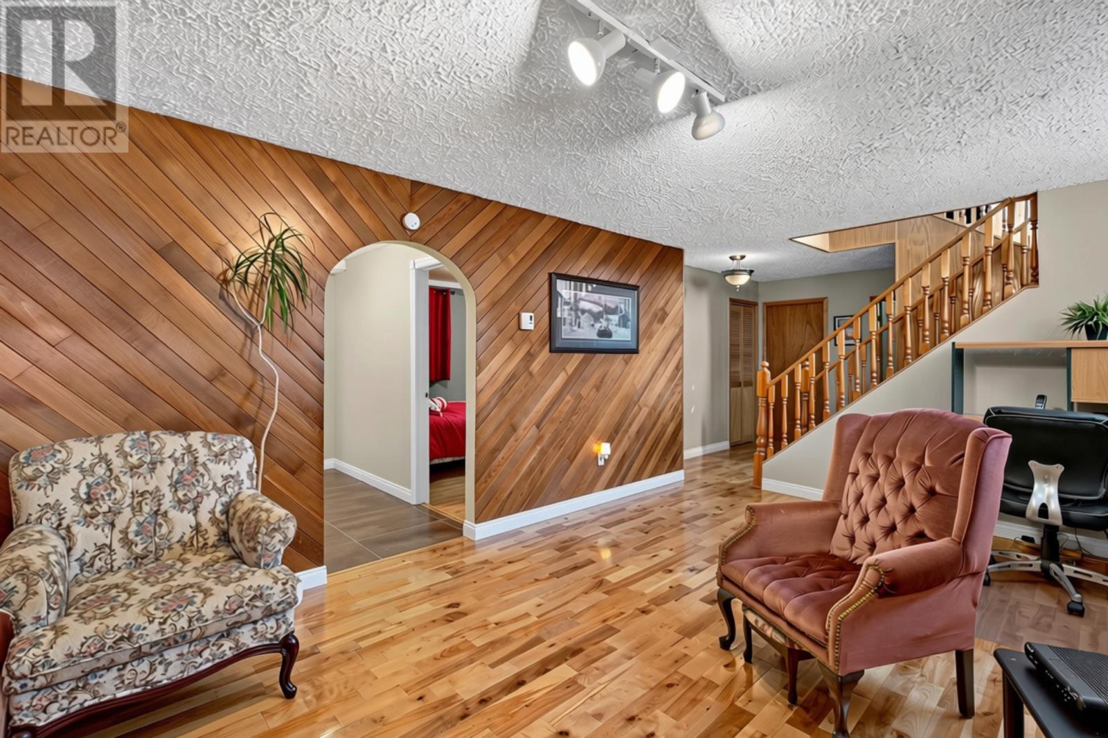 7 Leslie Street - 42