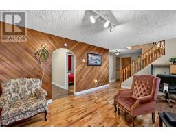 7 Leslie Street thumbnail 42
