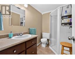 7 Leslie Street thumbnail 46