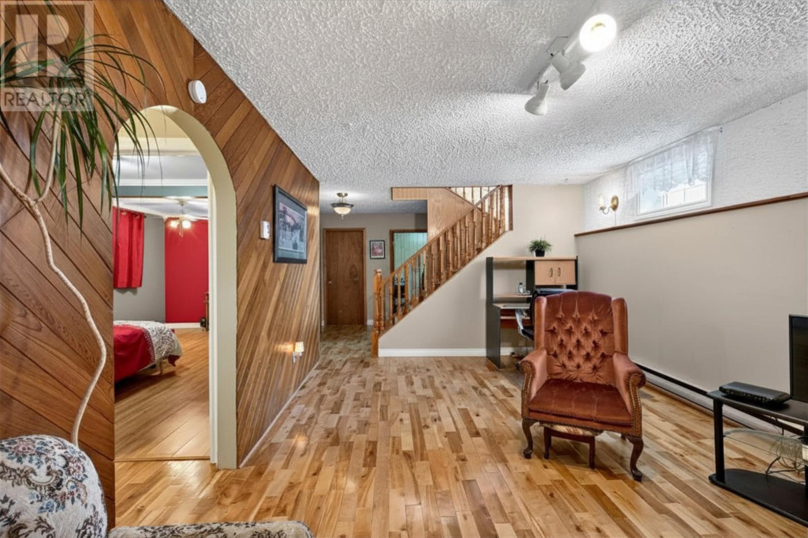 7 Leslie Street - 41
