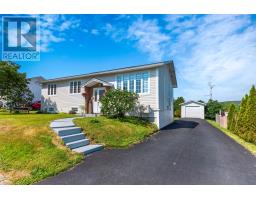 7 Leslie Street thumbnail 7