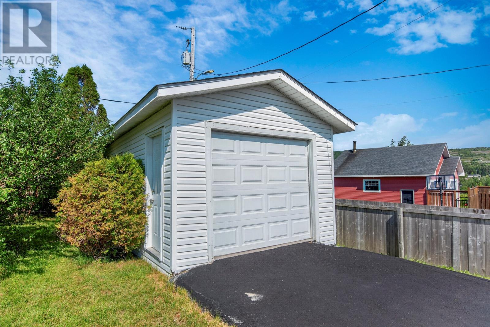 7 Leslie Street - 5
