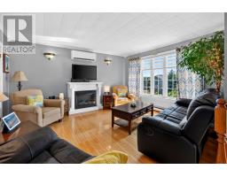 7 Leslie Street thumbnail 21