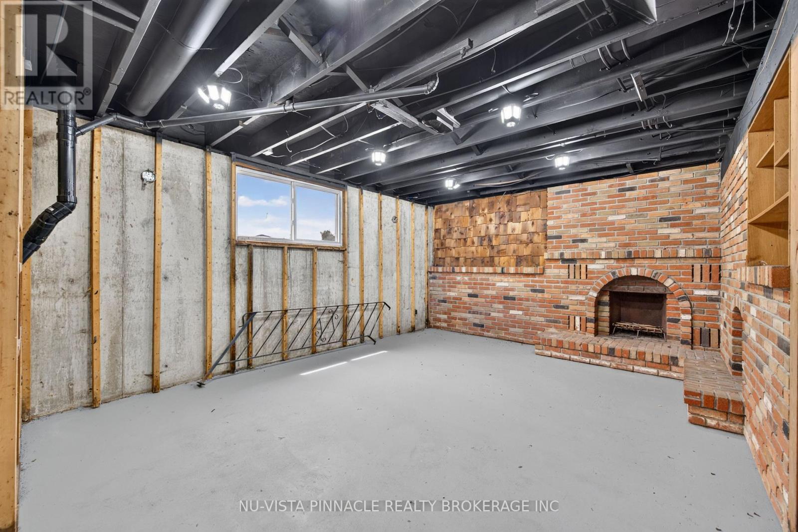 258 MILLER ROAD - 34