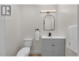 Bathroom - 258 Miller Road, Dutton/dunwich, ON N0L1J0 Photo 8