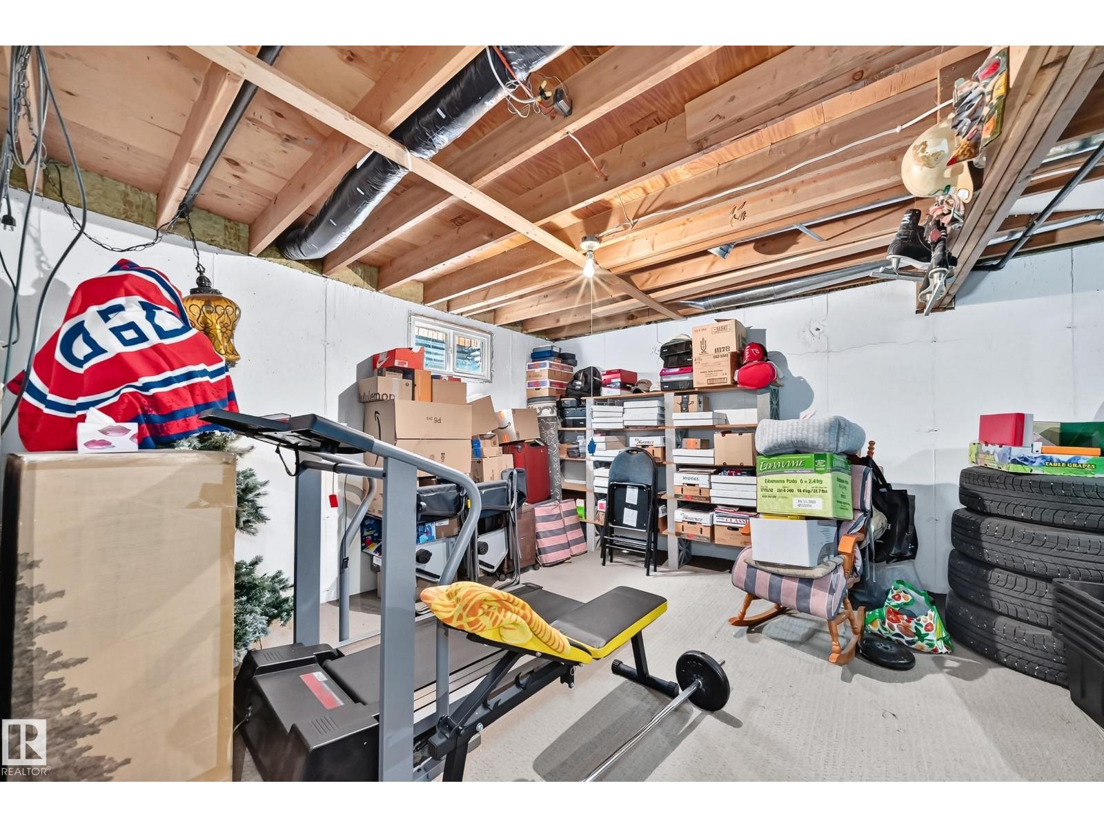 678 LAKEWOOD RD N NW - 27