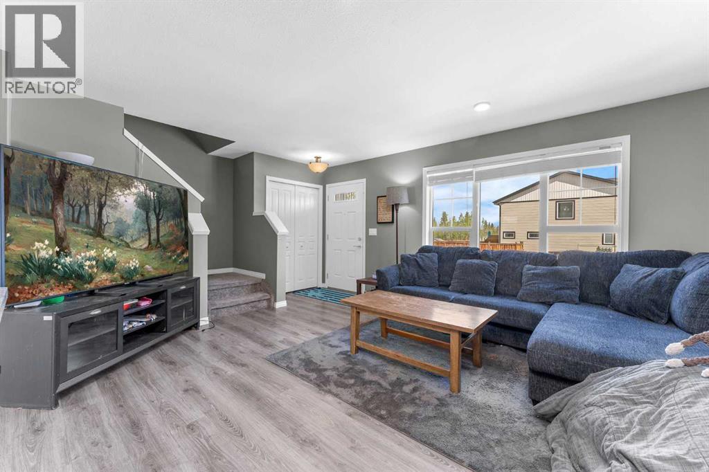 22 Hawthorn Place - 6