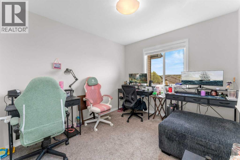 22 Hawthorn Place - 17