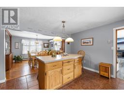 Bath (# pieces 1-6) - 467 Route 2, Souris West, PE C0A2B0 Photo 11