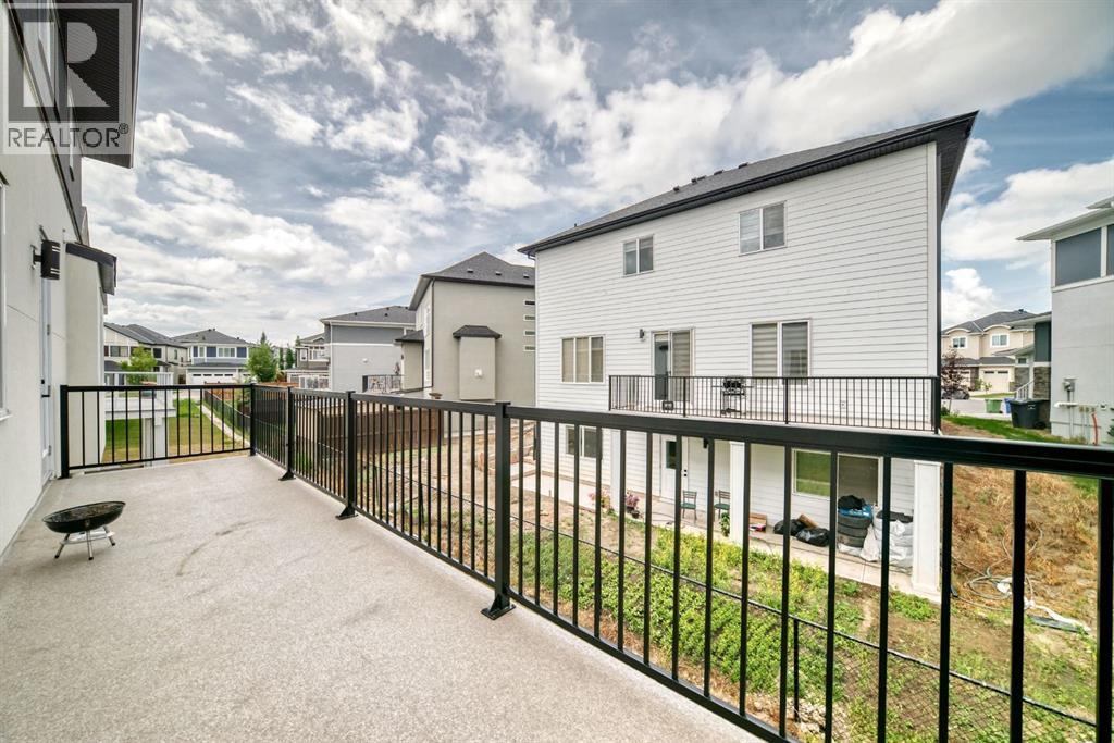 215 Kinniburgh Place - 16