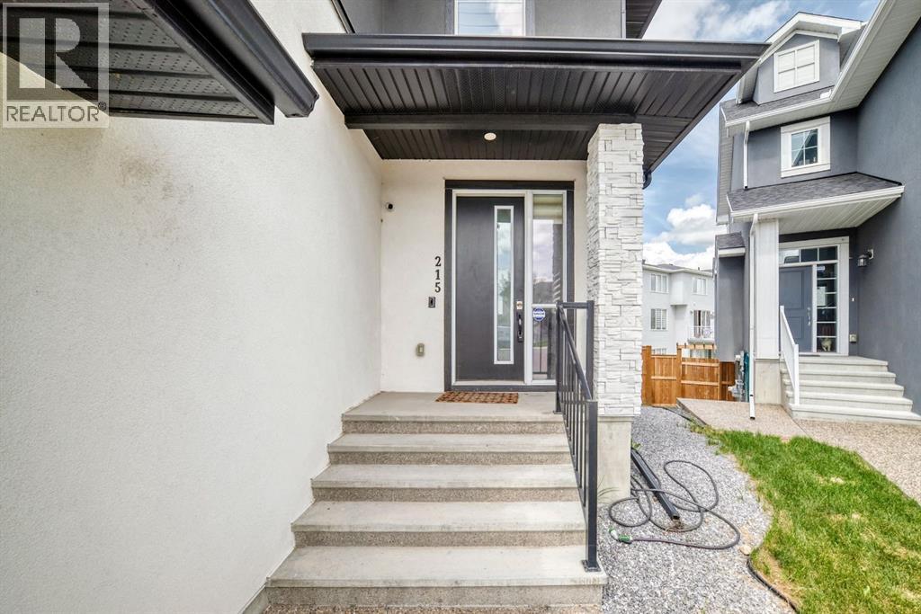 215 Kinniburgh Place - 4